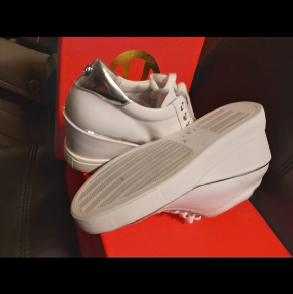 Wishbone collection shoes womens sz 7 - Picture 8 of 8